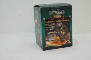 lot 175 image: Coffee grinder