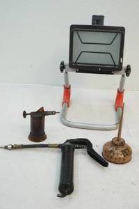 lot 226 image: work light
