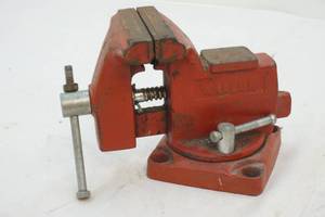 lot 236 image: vice grip