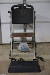 lot 274 image: resistance chair