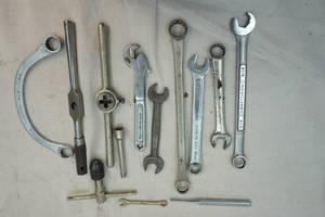 lot 283 image: tools