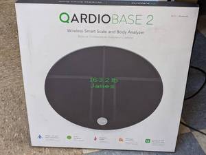 lot 15 image: QardioBase 2 Wireless Smart Scale and Body Analyzer