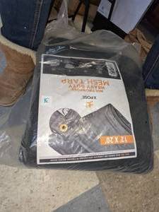 lot 31 image: X-Pose Multipurpose Heavy Duty Mesh Tarp 12 x 20