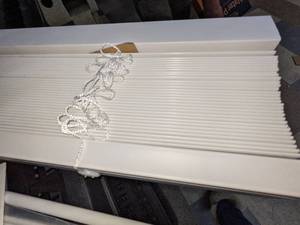 lot 36 image: Cordless White Faux Wood Blind, 31 x 60