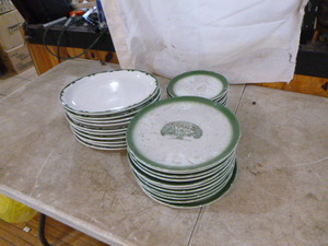 White and Green Dinnerware