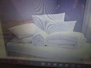6-Pc. Bedding Basics Set - Queen op...