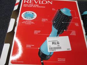 Revlon One-Step Hair Dryer and Volu...