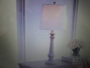 Safavieh Rhett Table Lamp open box ...