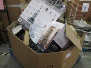 Pallet of Assorted Overstock & Retu...