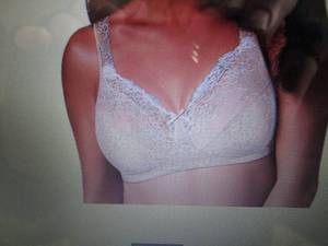 Playtex 18-Hour Perfect Lift Wirele...