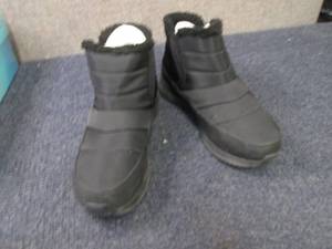 Skechers Womens Ultra Flex Shawty ...