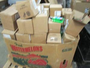pallet lot of hydroclean handsaniti...
