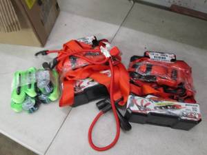 box of sliding ratchet straps and m...
