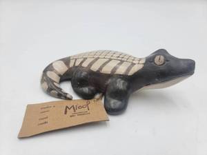 Beautiful Micol Ceramic 6 Alligator Sculpture Made in Uruguay- Tags Still On