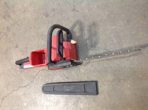 Milwaukee M18 FUEL 16 in. 18-Volt Lithium-Ion Brushless Cordless Chainsaw (Tool-Only) review pictures