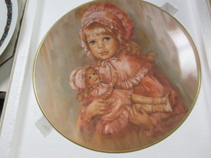 lot 740 image: COLLECTOR PLATES
