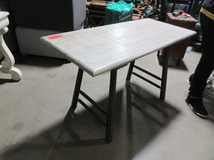 lot 716 image: NADEAU HAND CRAFTED WRITING TABLE OR ACCENT TABLE