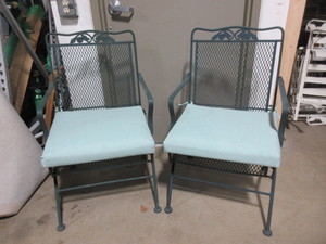 lot 726 image: VERDI GREEN PATIO CHAIRS WITH CUSHIONS