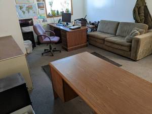 Office Lot (3) Desks (59.5 X 29.5...