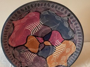 lot 106 image: Decorative Platter made in Kenya