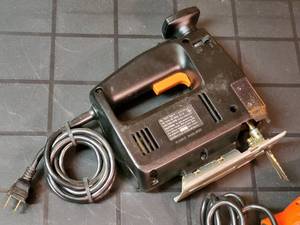 lot 17 image: (2) Black & Decker Power Hand Tools