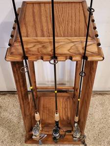 lot 76 image: (3) Fishing Rods & Reels Lot