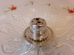 lot 149 image: Wonderful Vintage Nut Dish, Carnival Glass and More
