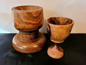 lot 189 image: Gorgeous Carved Wood Collection including Burled Wood