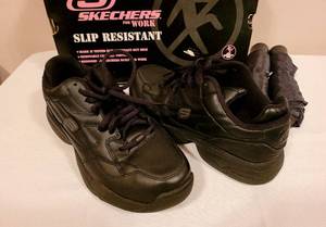 lot 253 image: Nearly New Black Skechers for Work plus Two Umbrellas