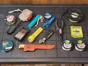 lot 88 image: Assorted Fishing Accessories Lot