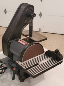 lot 216 image: Craftsman Belt  Disc Sander