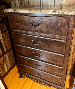 lot 199 image: Lovely Chest of Drawers with Metal Detailing and Marble Top