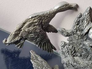 lot 289 image: (5) Pot Metal Wildlife Wall Decor Figurines