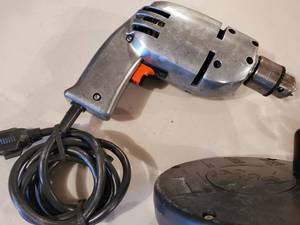 lot 269 image: Assorted Garage Tools Lot