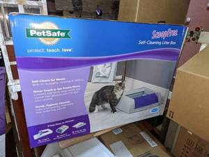 PetSafe Scoop Free Self-Cleaning Litter Box