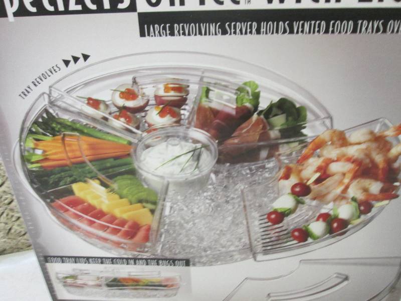 (D-1) Appetizers On Ice with Lids...