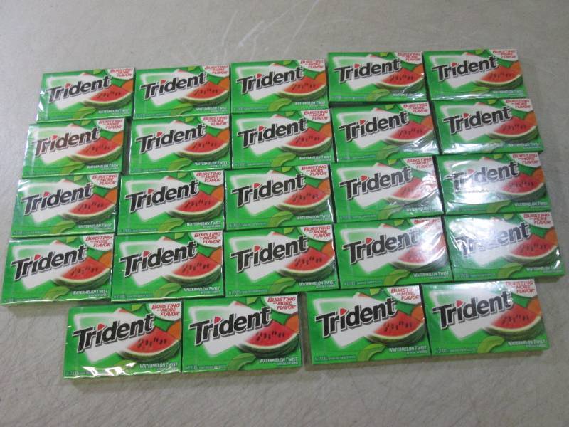 (B-2) 24 Packs of Trident Watermelo...