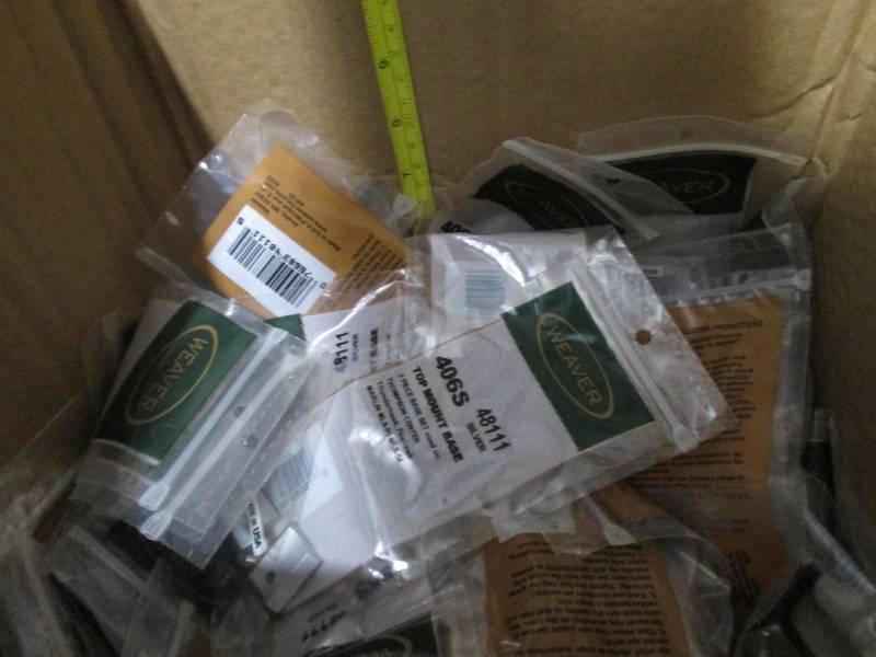Box of several hundred Weaver 406S ...