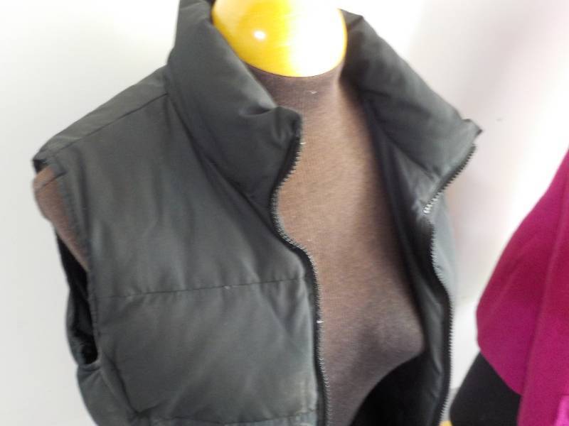 Gap Vest size M...