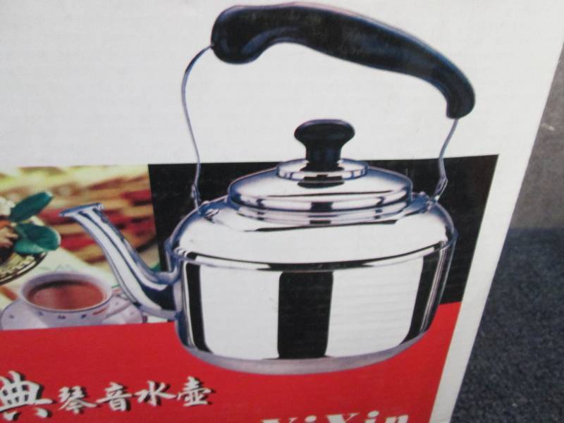 Yixin 4 L Tea Kettle with Sound...