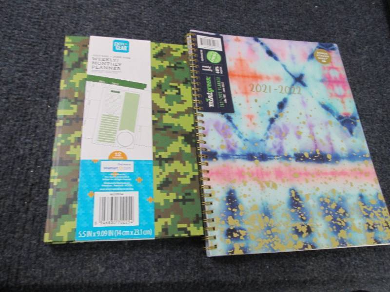 Box of Planners & Folders...