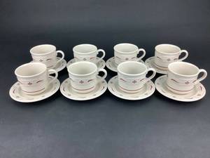 lot 11 image: Longaberger Kitchen Ware (A2)