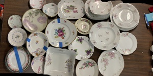lot 188 image: A Metaphorical Garden of China (H3)