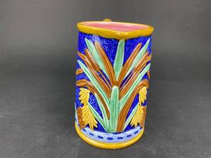 lot 73 image: Majolica and Stoneware Pitchers (G3)