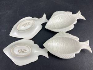 lot 82 image: Vintage Tabletop Items  (K1)