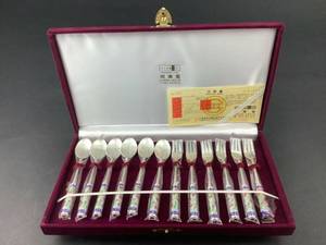 lot 131 image: Korean 80  99 Silver Blue Red Green Enamel 12-Piece Spoon & Fork Dessert Set (G2)