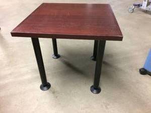 lot 45 image: Steelcase Heavy Duty Square Side Table - Good Condition