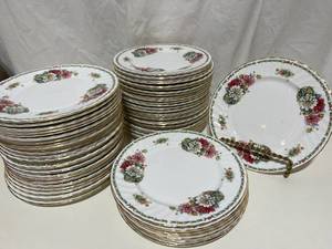 Garden Royale - WhitePink Flower Design 61 Plates