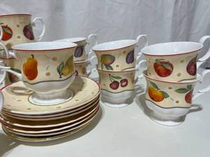 Duchess Cups & Saucers