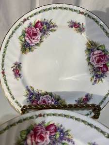 Royal Garden - Pink Rose- Flower Design